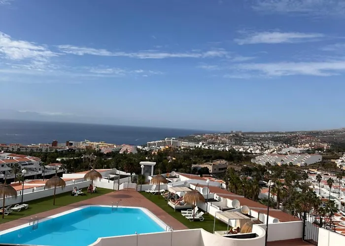 Island Village Heights Panoramic View Large Terrace San Eugenio Apartamento *